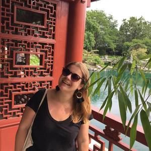 Meet your Posher, Jeanne